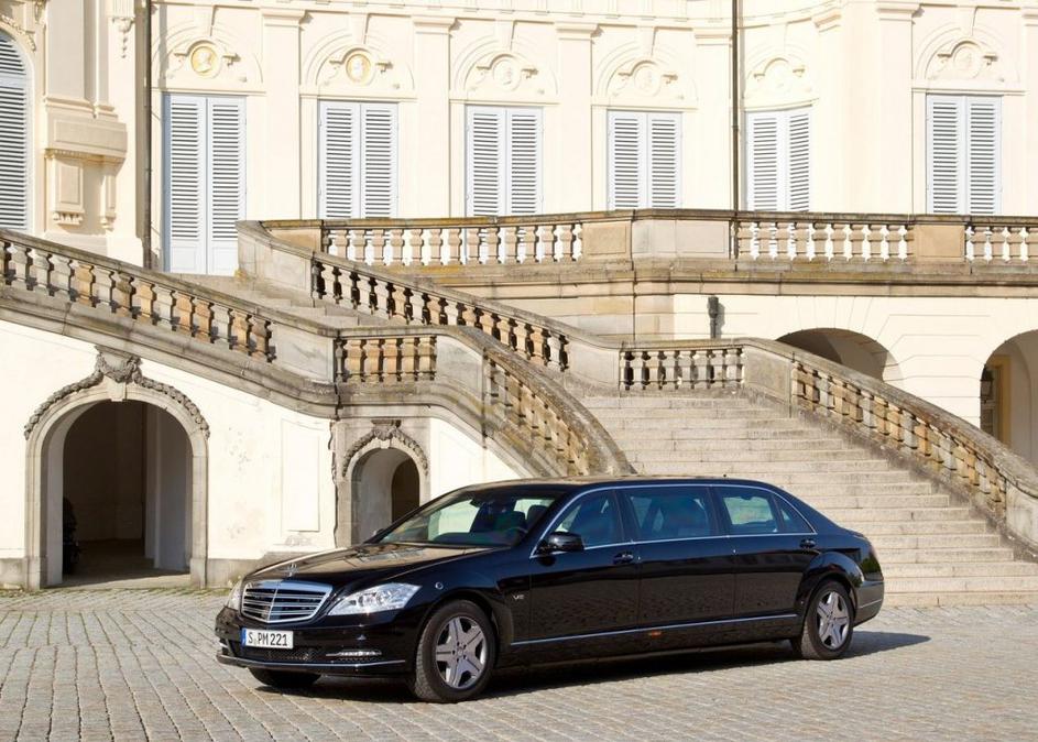 Mercedes-benz S600 pullman guard
