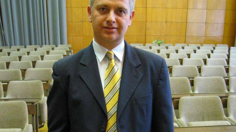 Mestna uprava bi uvedla nočno dežurstvo redarjev zaradi vandalizma in ne zadnjih