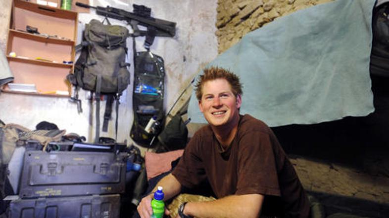 Princa Harryja se drži vzdevek magnet za krogle.