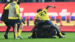 izgredi turčija navijači