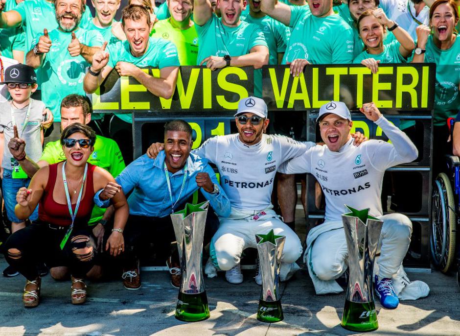 hamilton, bottas, mercedes | Avtor: EPA