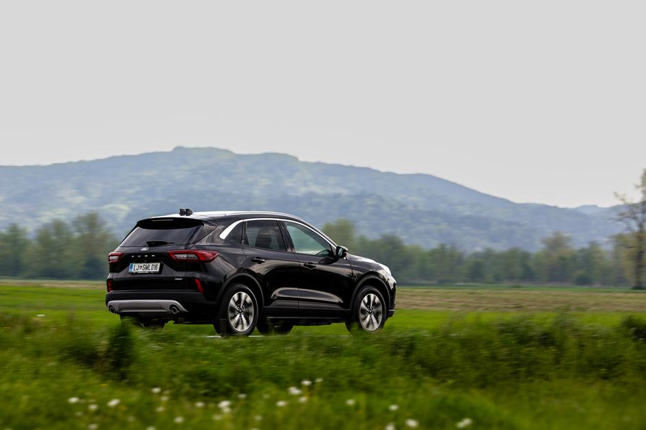 Ford Kuga PHEV | Avtor: Saša Despot