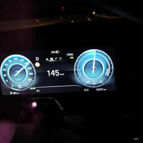 Poraba hyundai inster, zima, avtocesta