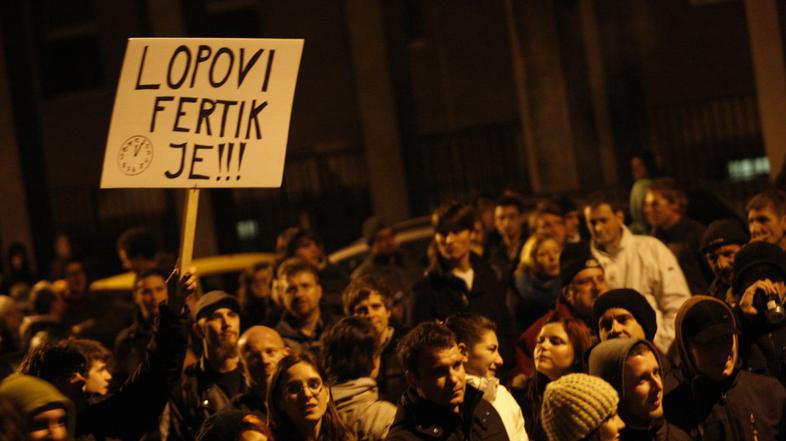 Slovenija 29.11.12, demonstracije, kranj, protestiranje, foto: sasa despot