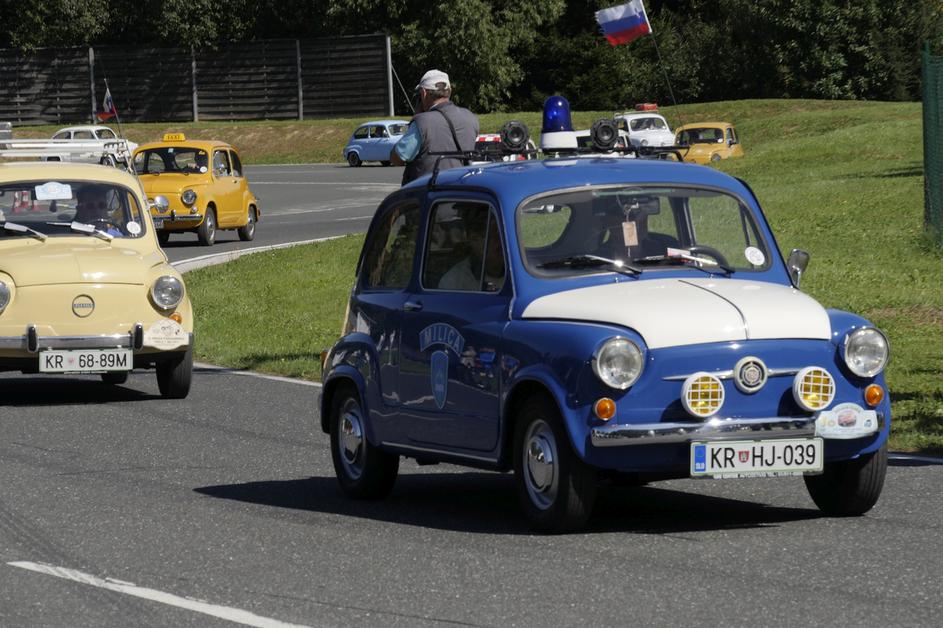 SVAMZ, starodobniki, zastava 750, fičko, slovenska veteranska avtomoto zveza