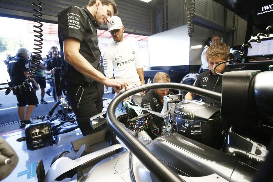  | Avtor: Mercedes-Benz AG