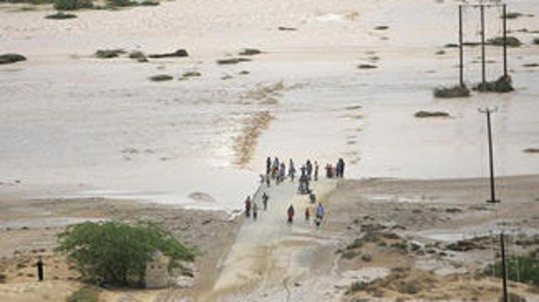 V pokrajinah Hamadraut in Al-Mahra je po besedah tiskovnega predstavnika voda od