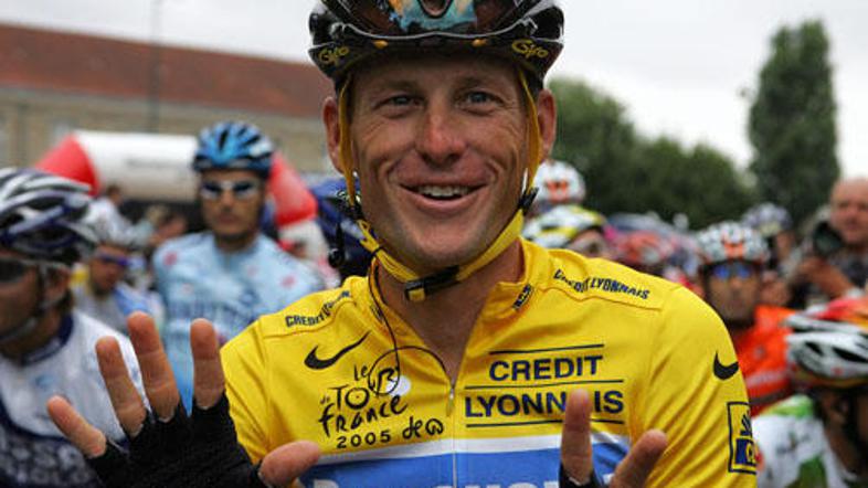 armstrong_sedem_main_afp