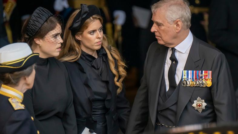 beatrice, eugenie, andrew