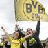 navijači brandenburška vrata Borussia Dortmund Bayern München DFB zastava pokal 