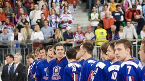Slovenska hokejska reprezentanca je že 12 dni brez selektorja.