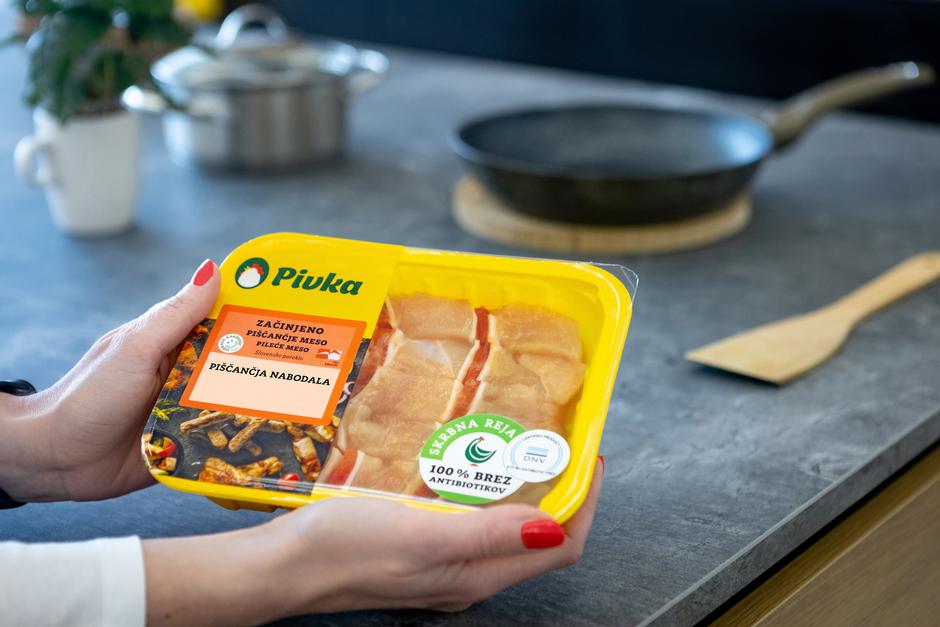 meso, piščanec, antibiotiki, naravna reja | Avtor: Pivka perutninarstvo