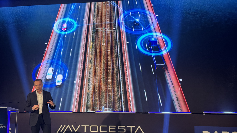 Avtocesta prihodnosti simulator Urlich Zorin