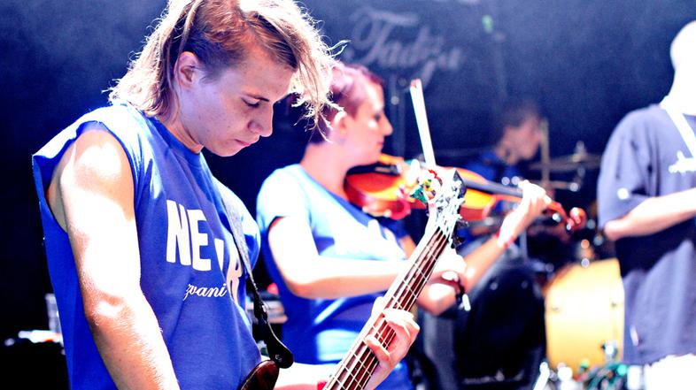 Generalov nemiren hiphoperski koncert