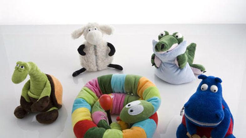 Igračke so povsem običajne, le duševno motene. (Foto: parapluesch.com)