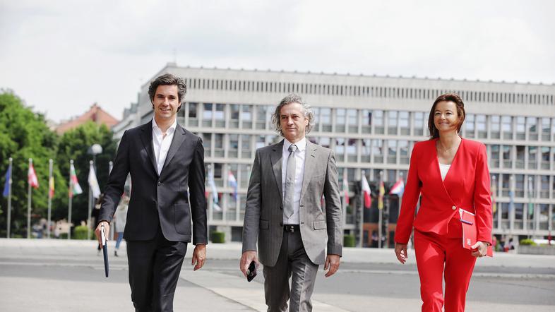 podpis koalicijske pogodbe