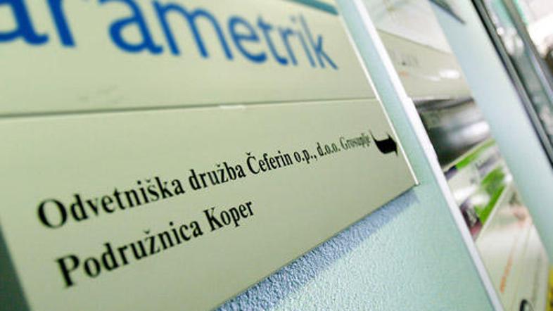 Podružnici največjih odvetniških pisarn naj bi najbolj prizadel zaslužke Francij