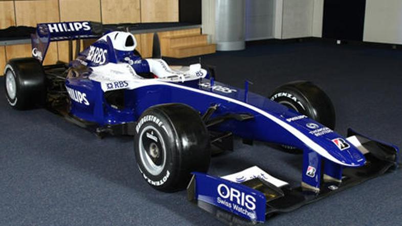 Novi dirkalnik Williams Toyote bo večji del modre barve, nekaj malega pa tudi be