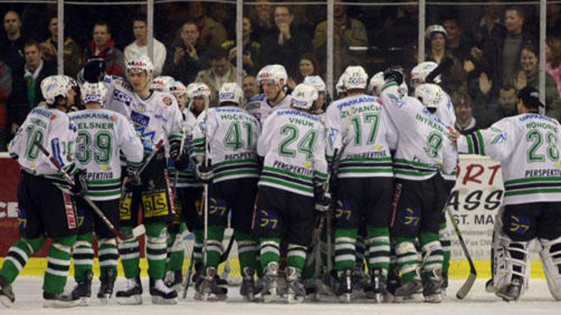 Olimpija_igralci_sad__280208