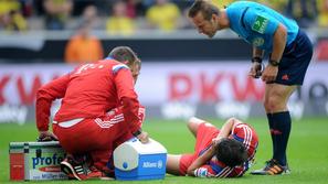 Javi Martinez poškodba Bayern Borussia Dortmund nemški superpokal