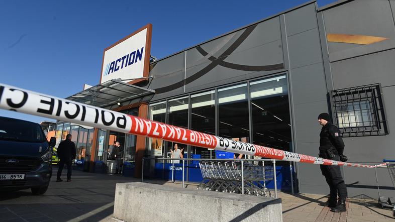 Hradec Kralove napad z nožem policija