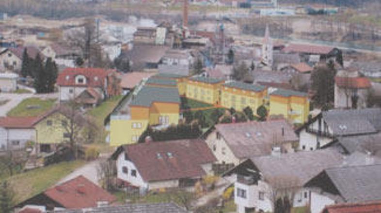 Tako naj bi bilo videti Šmarje, ko bo zgrajen večstanovanjski objekt rumene barv