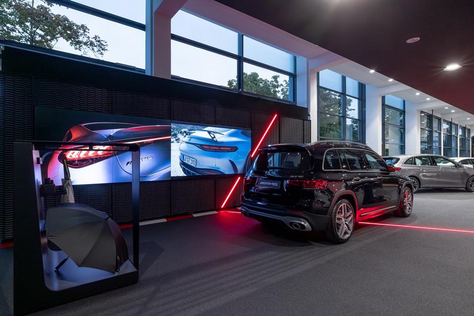 Mercedes-Benz otvoritev prenovljenega salona in servisa | Avtor: Žiga Intihar/Emil Frey