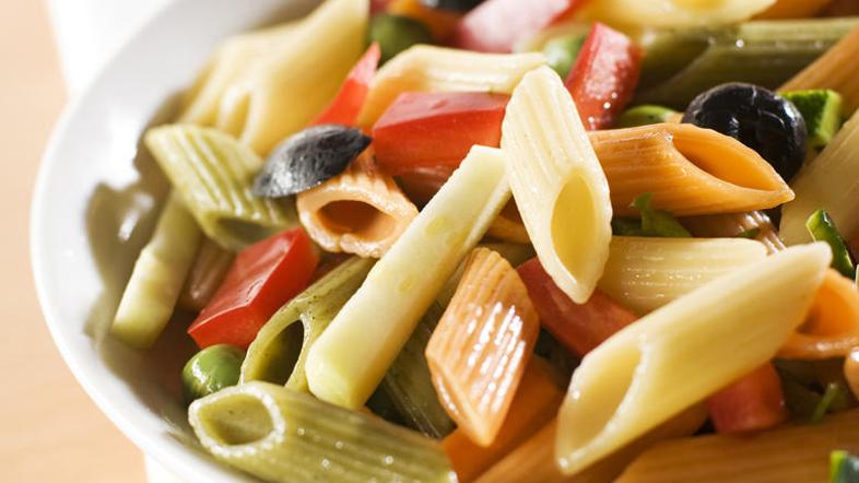 Vsaj na mizi naj poletje še traja. (Foto: Shutterstock)