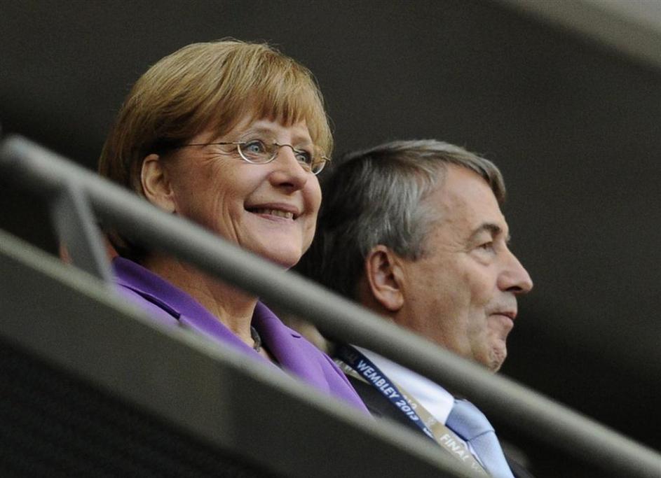 Merkel Niersbach DFB kanclerka Borussia Dortmund Bayern Liga prvakov finale Lond