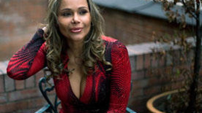 Yovanna Guzman je osem let živela z mafijcem Varelo, ki ji je nudil vse, razen o