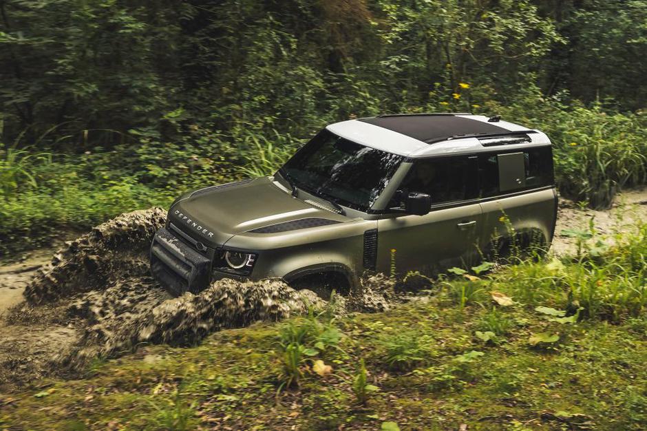 Land rover defender | Avtor: Land Rover