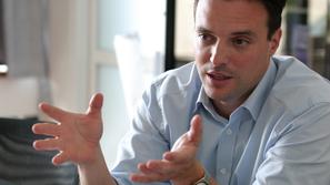 "Glede trgovske ponudbe se pogovarjamo s ponudniki oblačil in obutve višjega cen