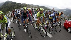 Baga Andorra Andora Vuelta dirka po Španiji gruča kolesarji skupina