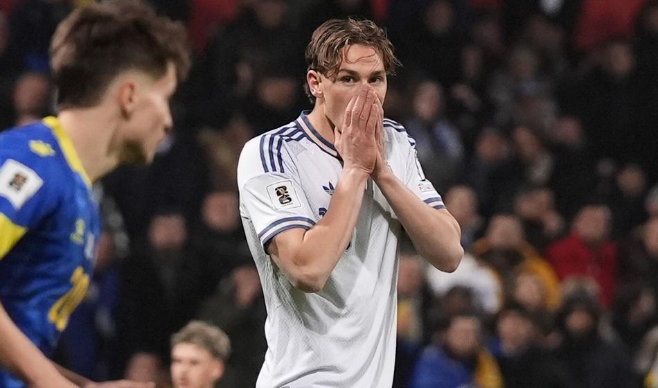 Norišnica v Zenici, Italija po 'penalih' spet ostaja doma