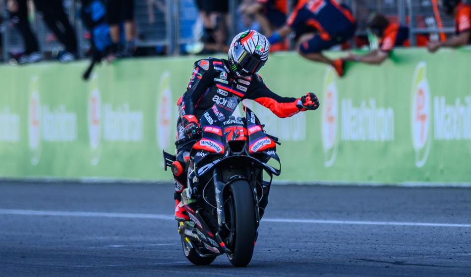 Bezzechi do zmage in vodstva v SP