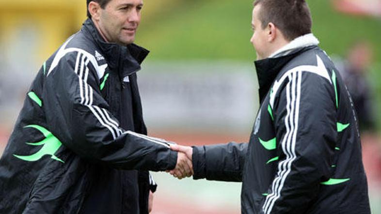 Dragan Skočić (levo) in Joc Pečečnik sta si še zadnjič segla v roke.