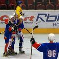 Slovenski inline hokejisti so premagali tudi branilce naslova svetovnih prvakov.