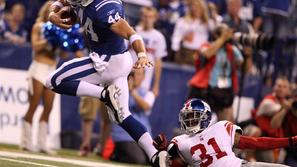 Ko sta se brata Manning pred petimi leti prvič pomerila v ligi NFL in so s 26:21