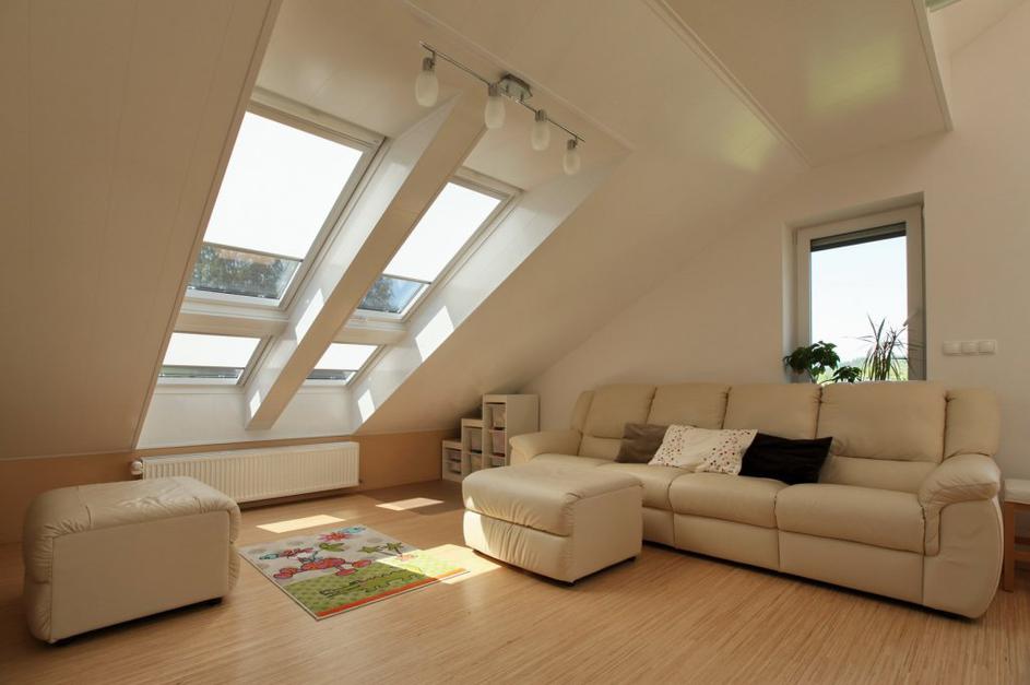 Velux strešna okna 