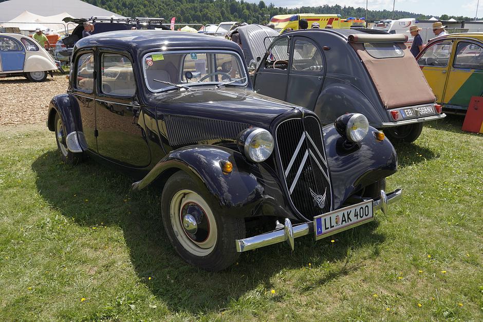 Svetovno srečanje citroën 2CV spaček Postojna | Avtor: Matija_Janežič