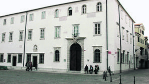 Na primorski univerzi na akreditacijo in vpis v razvid visokošolskih zavodov čak