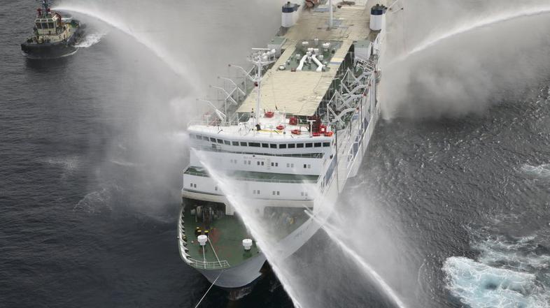 Požar na egiptovskem trajektu