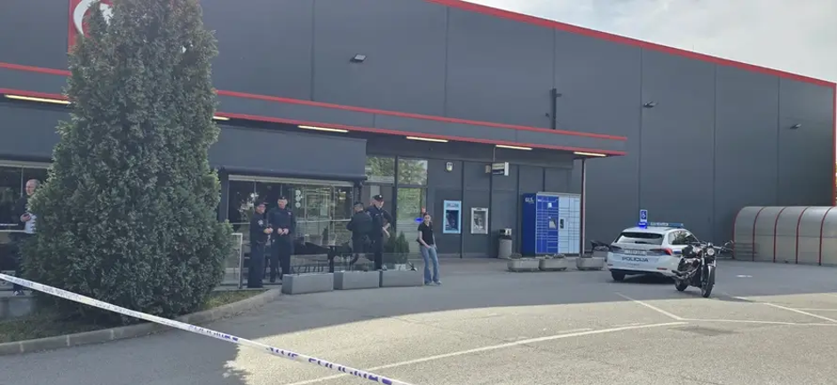 Streljanje na policista