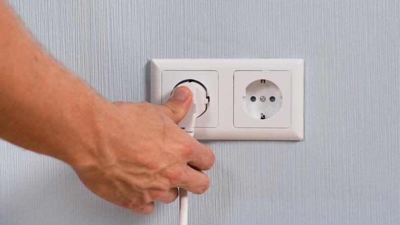 Električna vtičnica