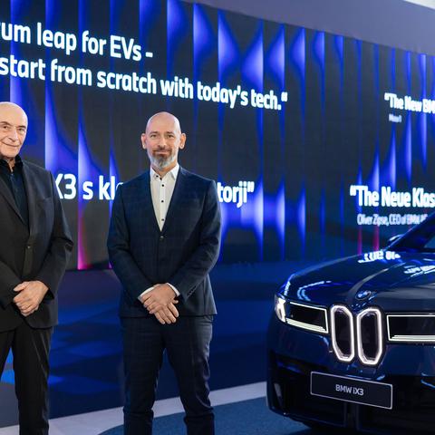 BMW iX3 in SipaBoards