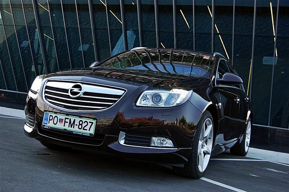 Opel insignia sportstourer 2.0 CDTI sport 4x4