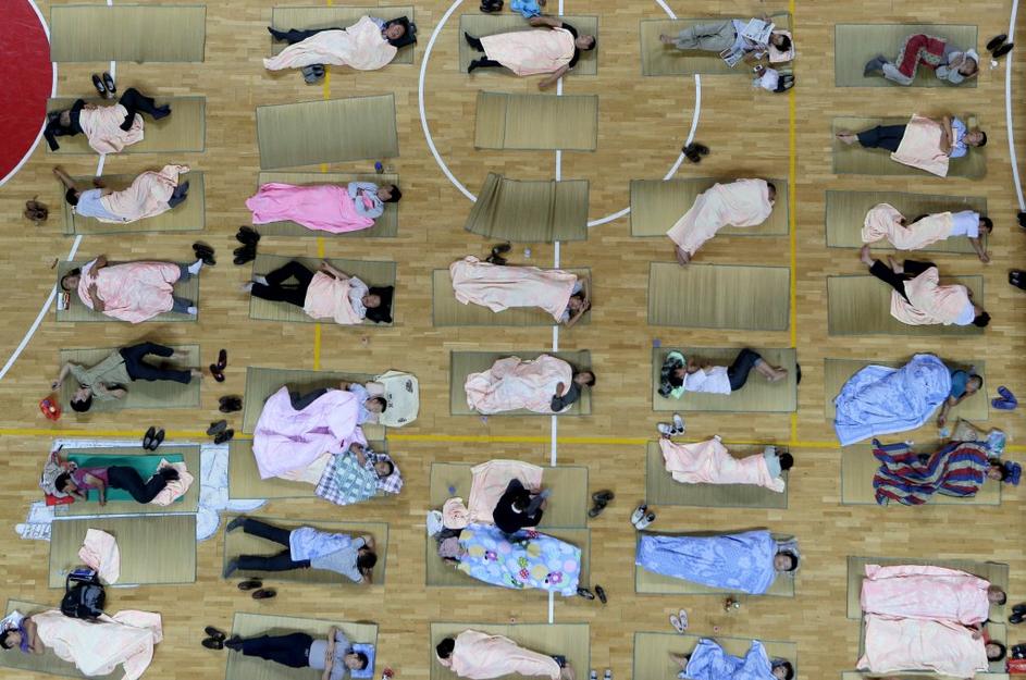 Kitajska univerza telovadnica spanje
