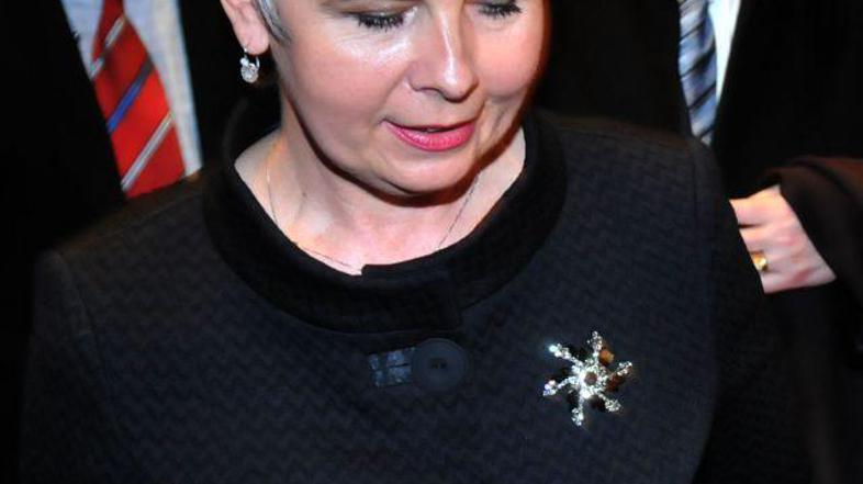 Nekatere motijo številne broške, ki jih ima hrvaška premierka. (Foto: Dejan Mijo