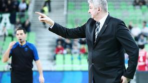 Sport 08.01.2014 Ales Pipan, kosarka, evropski pokal, 1. krog 2. dela, skupina M