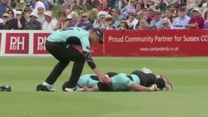 surrey kriket Moises Henriques Rory Burns